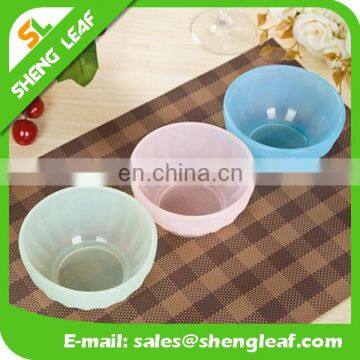 Transparent PMS colorful Silicone lunch food serving bowls for kids