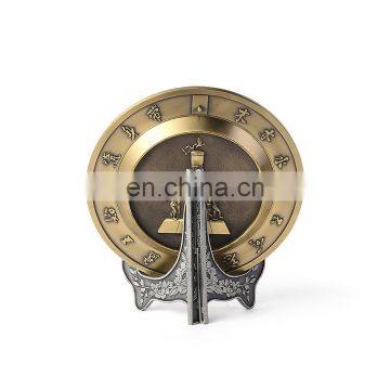 Custom Embossed Round Metal Commemorative Plates for Sale photo-2