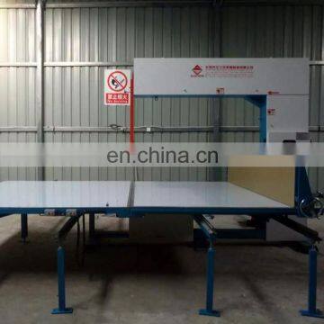 manual vertical foam cutting machines used in mattress foam factory