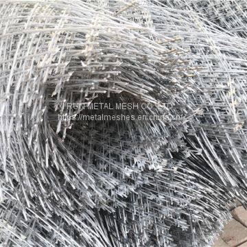 Concertina Razor Wire Coil Diameter 450MM 500MM BTO22 CBT65 photo-3
