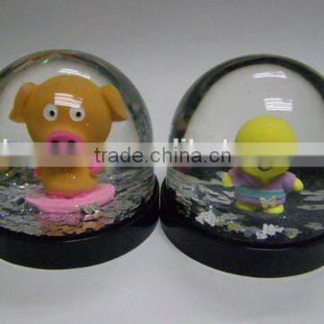 Wedding Decoration Snow Globe, Plastic Resin Figure Snow Ball