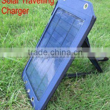 Portable solar traveling charger bag