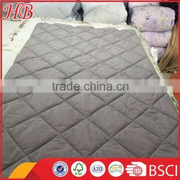 2016 Fashion Design ,100% Polyester Full Size High Quality Service, Low MOQ Different Style Plain Stitching Quilt photo-6