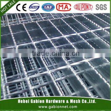 90X6 floor grating