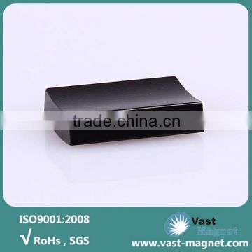 Bonded arc magnets ndfeb