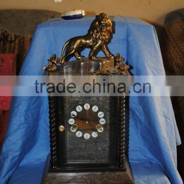 uique bronzen clock