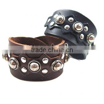 Wide Punk Rivet Fashion Man's Leather Belt Bangle Bracelet