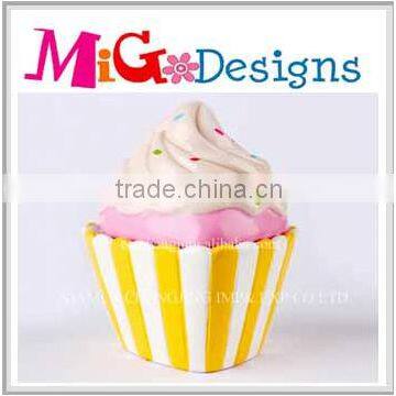 Wholesale Dolomite Novelty Design Cupcake Cookie Jar