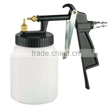 High pressure spray gun