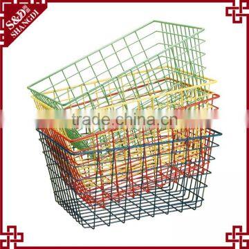 Multi-color eco-friendly painted finished fruit vegetable washing basket wire stacking basket
