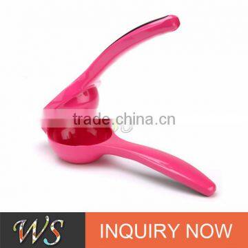 WSCCHH069 Famous and High Quality Lemon Squeezer With Silicone Handles photo-4