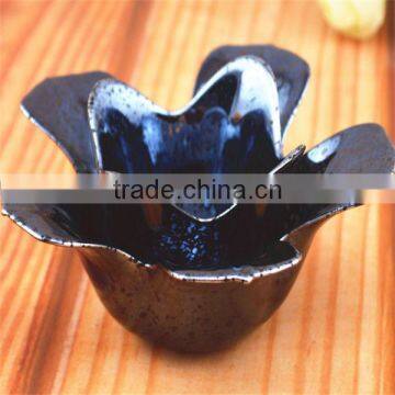 Lotus shape glass candlestick