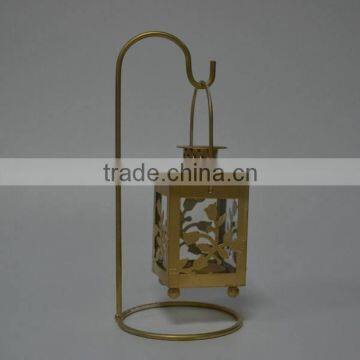 Metal hanging lantern stand