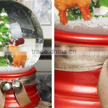 Hot Selling Creative Home Decoration Snow Globe Christmas Snow Globe photo-2
