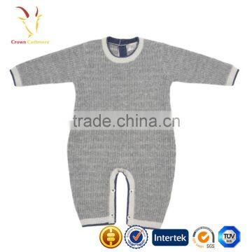 New Design Pure Cashmere Baby Gift Set,Baby Romper Suit Set photo-2