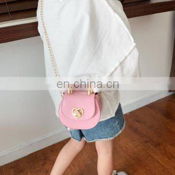 New Design Fashion Kids Pu Leather Lovely Girls Crossbody Bag Love Heart Mini Kids Shoulder Bag photo-6