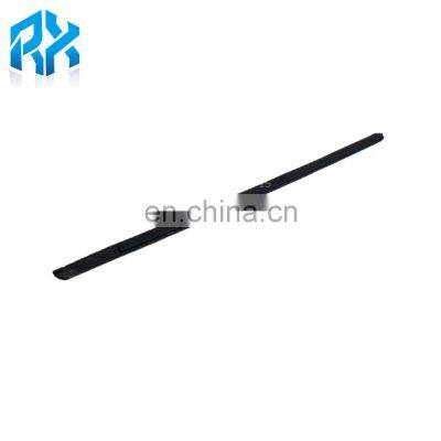 Window STRIP ASSY FRONT DOOR INSIDE Rubber Strip 82231-4H000 82241-4H000 For HYUNDAi Grand Starex H1 H-1