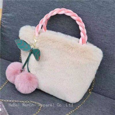 09Wholesale autumn and winter plush women's handbag fashion single shoulder oblique cross bag mobile phone bag cute bag large capacity