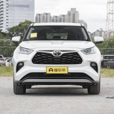 Toyota Highlander photo-2