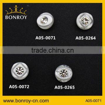 Good Shinning Wholesale Rhinestone Button photo-2