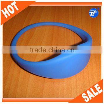 RFID 125Khz T5577 rifd wristband for swimming