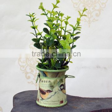 Vertical Garden Planter with Painting Decor