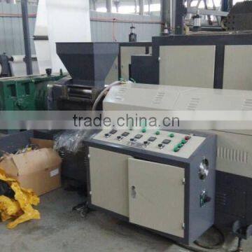 Hot melt adhesive polyurethane extrusion coating machine