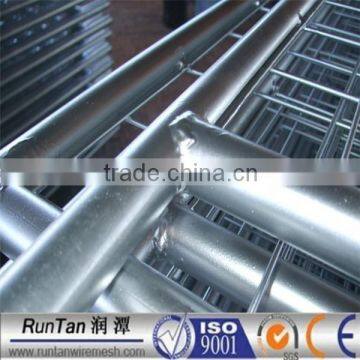 ISO9001 Anping Factory Hot Dipped Galvanized Temporary Metal Fence Panels photo-2