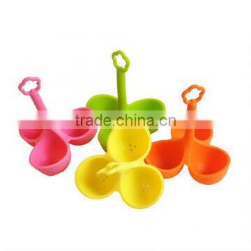 2013 New design and Nonstick Silicone Egg Steamer