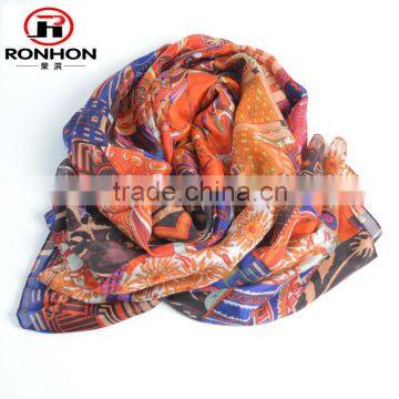 ODM/OEM fashionable polyester brightly painted lady fashion scarf