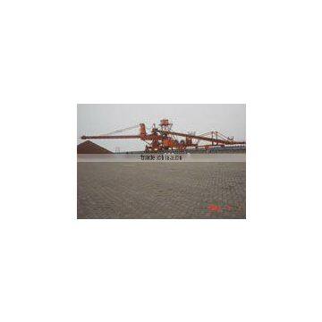side cantilever stacker