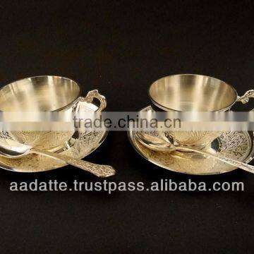 New design silver plated gift item beautiful hand carved high quality cup plates tea set