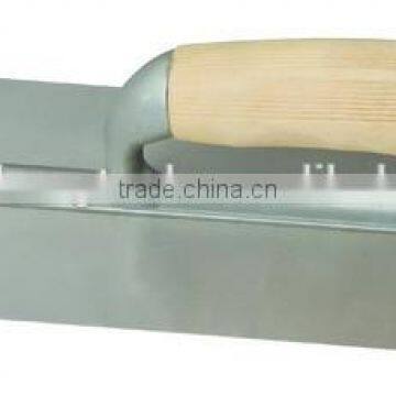 High quality pointed trowel by wooden handle