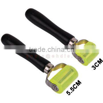 CN025 vinyl application roller tool