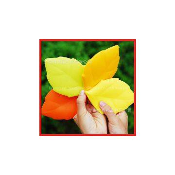Silicone Leaf Shape Travel Pocket Cup / Drinking Cup