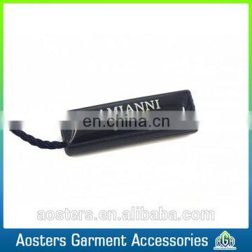 Custom clothing cheap designer black plastic seal tag for garment