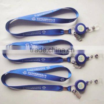 blue rotatable lanyard with reel badge for company