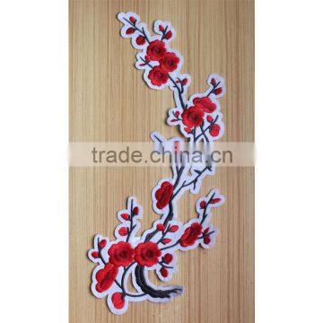 Custom New Wholesale 3D Plum Blossom Embroidery Patches for Clothes photo-2