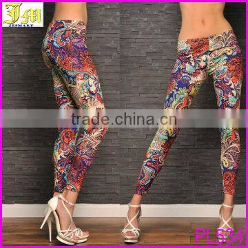 2014 New Hot Sexy Leggings For Mature Women Retro Totem Printing Ninth Pants Tights