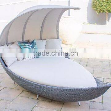 Plastic Outdoor Furniture Outdoor Sunbed With Canopy photo-2