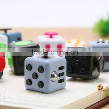 Fashion Stress Relief Figet Cube 36 Colors Figet Cube Duire Pressure Dice Case Original 6sides Fidget Cubes photo-3
