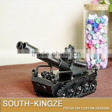 Retro Style Mini Tank Iron Metal Model photo-2