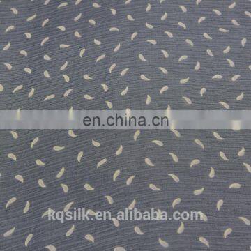 Printed 100% Silk Crepe Georgette With Scattered Small Spots photo-2