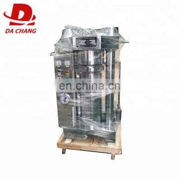Stainless Steel 304 Mini Rice Oil Mill Corn Oil Extraction Soyabean Oil Press Machine photo-4