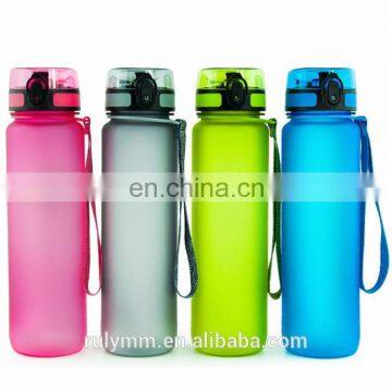 2020 Wholesale sports Plastic Water Bottle with custom Logo