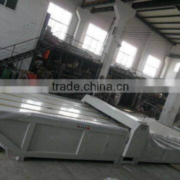 Dongguang sun feeder high speed rotary paper board die cutting machine in the packing line