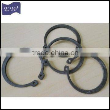 e external retaining ring for shafts (DIN471)