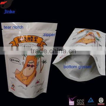 Resealable stand up plastic bag for nut food