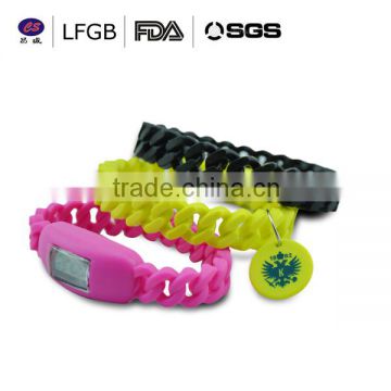 Top selling personalized silicone bracelets,cool custom design silicone wristband/band