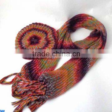 Knitted Women Winter Colorful Hat and Scarf Set photo-2